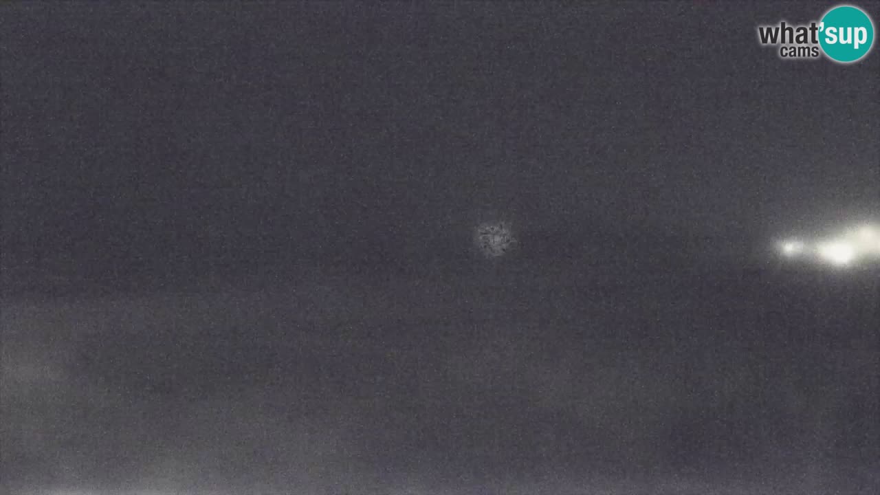 Web kamera Torre dei Corsari – Pogled uživo na plažu s Punta Usai