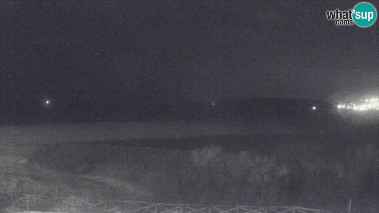 Spletna kamera Torre dei Corsari – Pogled v živo na plažo s Punta Usai