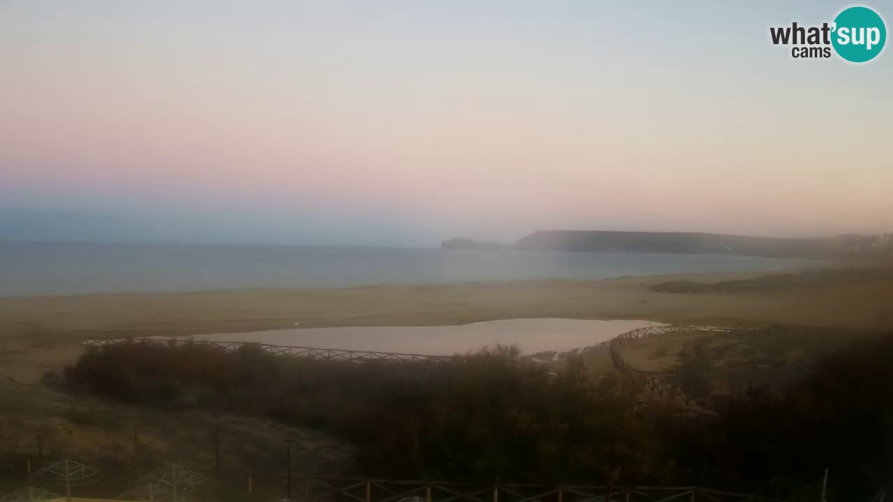 Web kamera Torre dei Corsari – Pogled uživo na plažu s Punta Usai