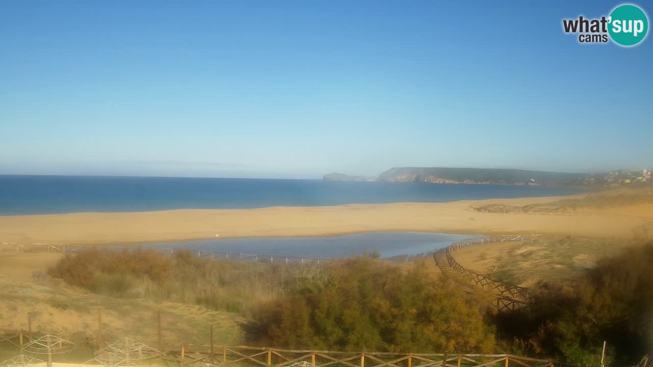 Spletna kamera Torre dei Corsari – Pogled v živo na plažo s Punta Usai