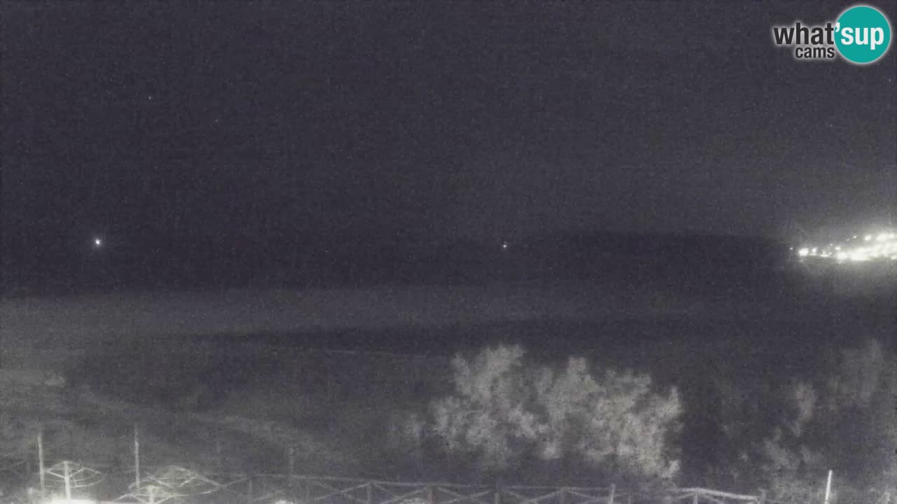 Webcam Torre dei Corsari – Vista live sulla spiaggia da Punta Usai