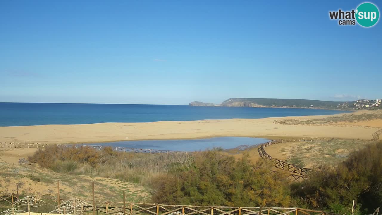 Web kamera Torre dei Corsari – Pogled uživo na plažu s Punta Usai