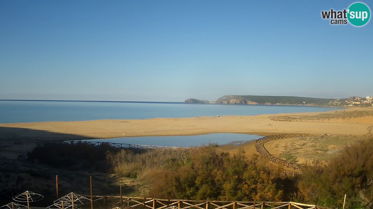 Spletna kamera Torre dei Corsari – Pogled v živo na plažo s Punta Usai