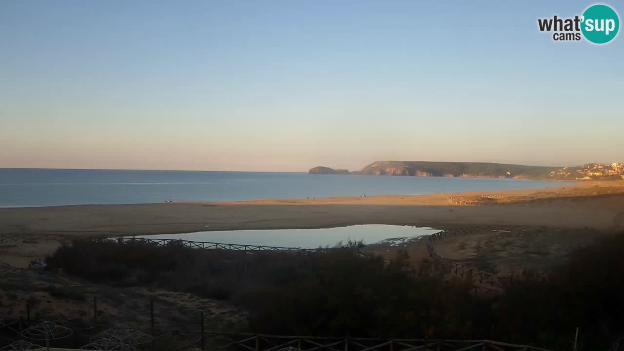 Webcam Torre dei Corsari – Vista live sulla spiaggia da Punta Usai