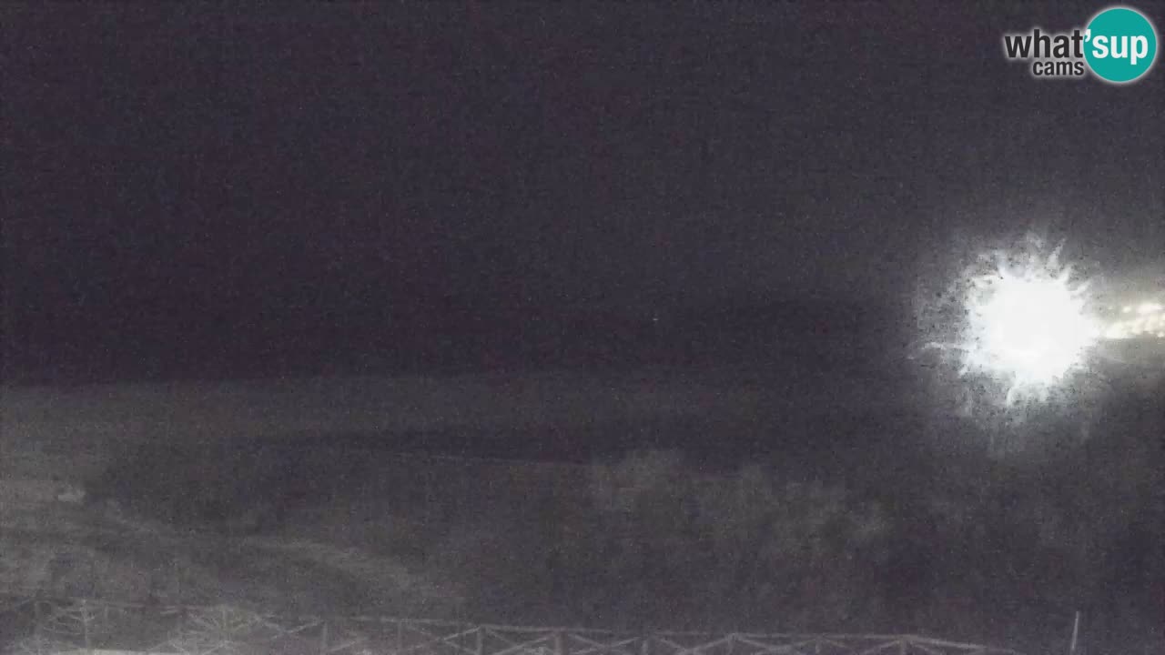 Webcam Torre dei Corsari – Vue en direct sur la plage depuis Punta Usai