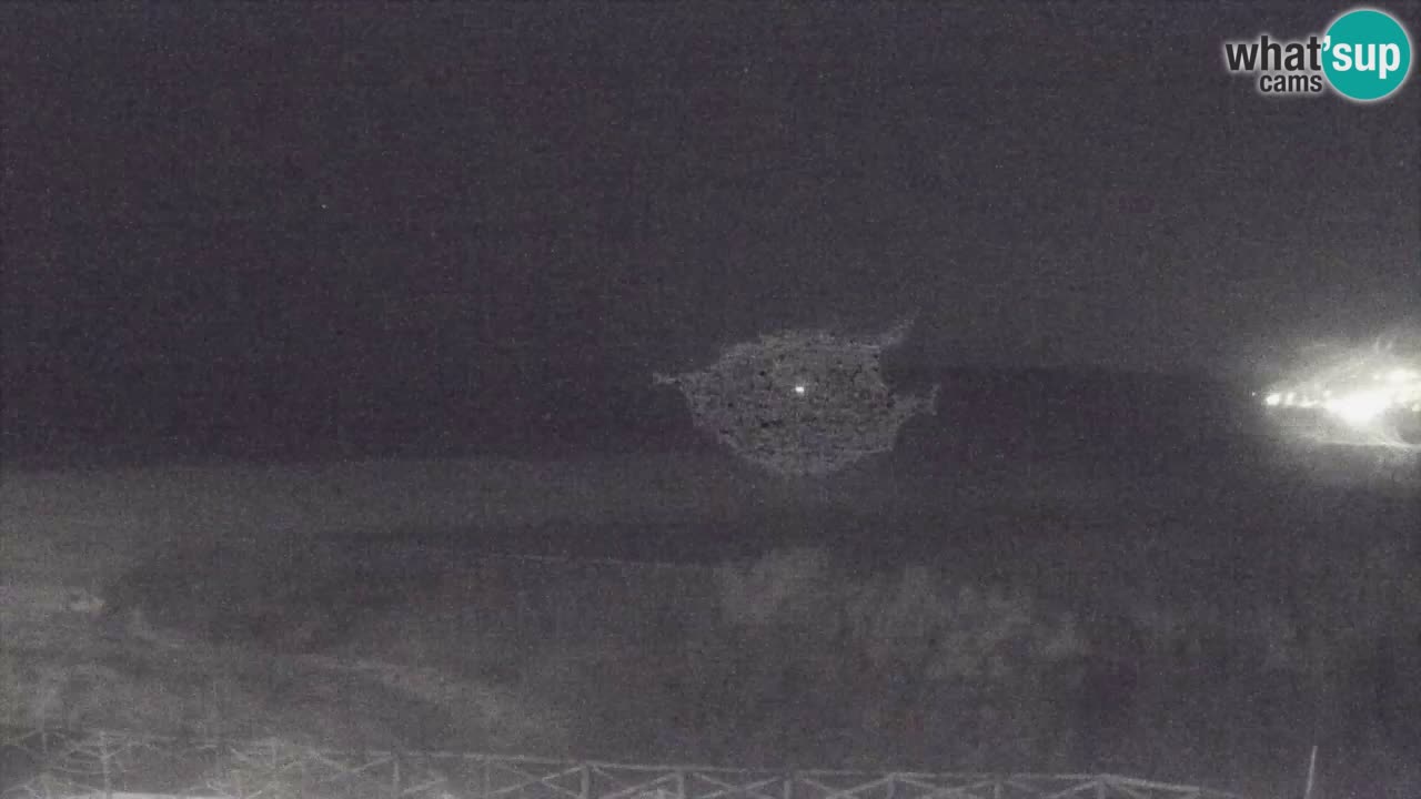 Web kamera Torre dei Corsari – Pogled uživo na plažu s Punta Usai