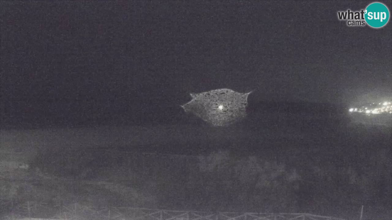 Webcam Torre dei Corsari – Vue en direct sur la plage depuis Punta Usai