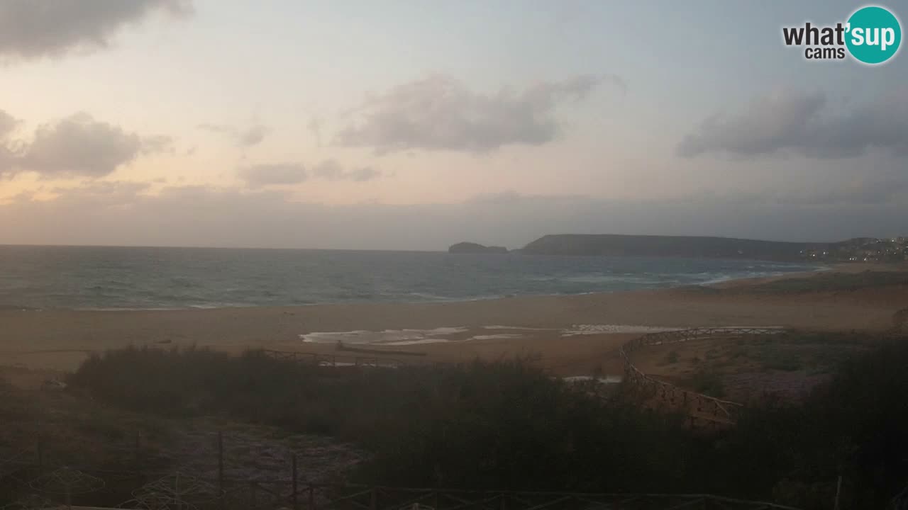 Spletna kamera Torre dei Corsari – Pogled v živo na plažo s Punta Usai