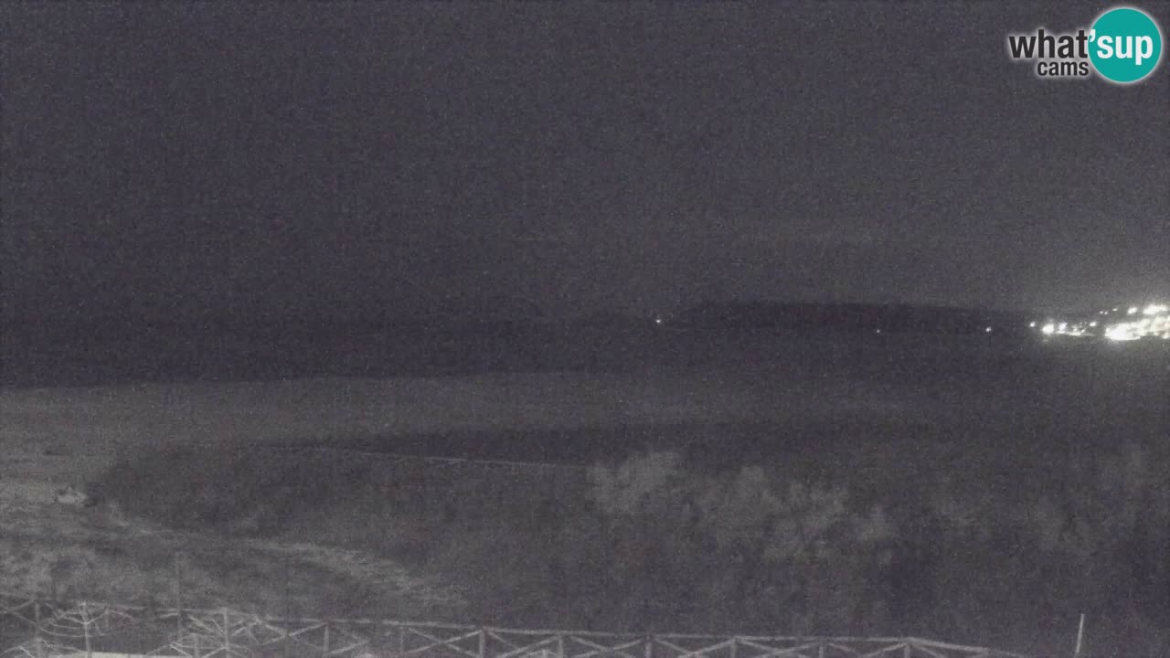 Web kamera Torre dei Corsari – Pogled uživo na plažu s Punta Usai