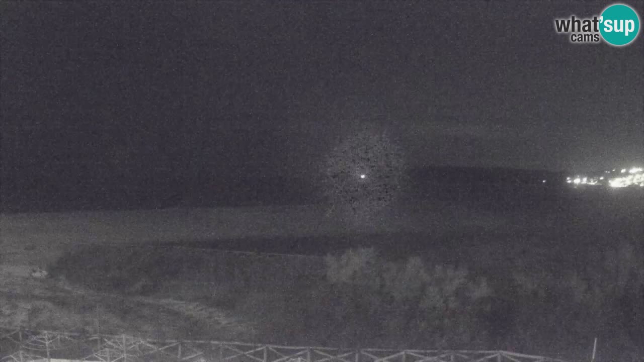 Spletna kamera Torre dei Corsari – Pogled v živo na plažo s Punta Usai