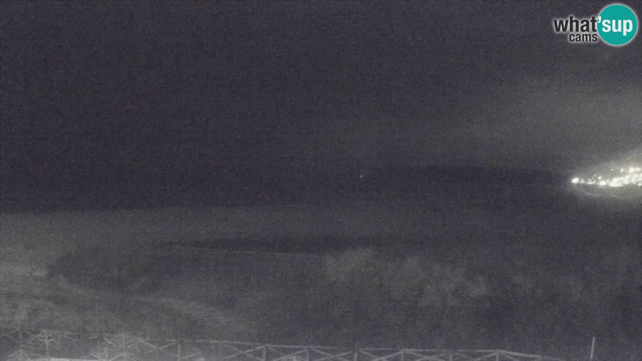 Webcam Torre dei Corsari – Vista live sulla spiaggia da Punta Usai