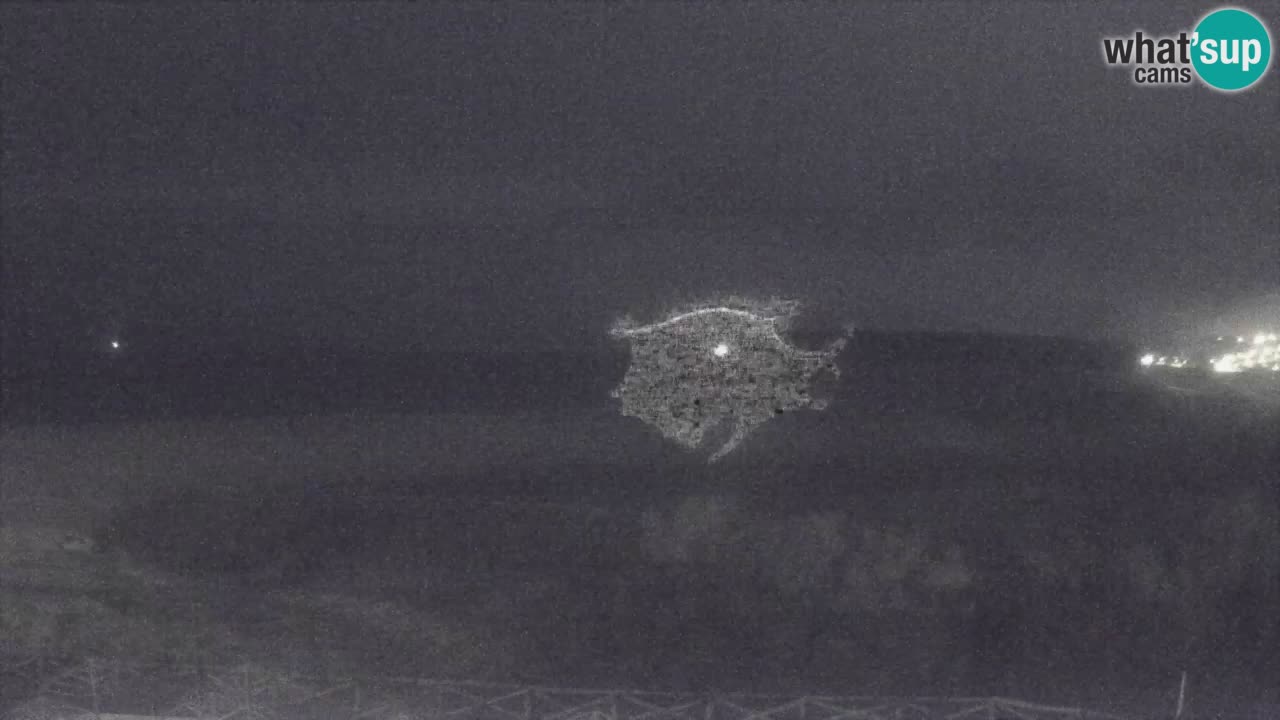 Webcam Torre dei Corsari – Vista live sulla spiaggia da Punta Usai