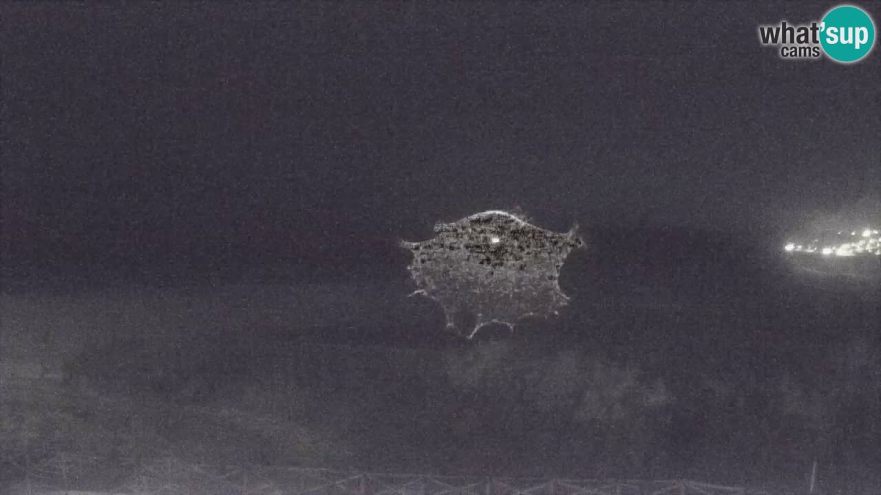 Webcam Torre dei Corsari – Live Beach View from Punta Usai