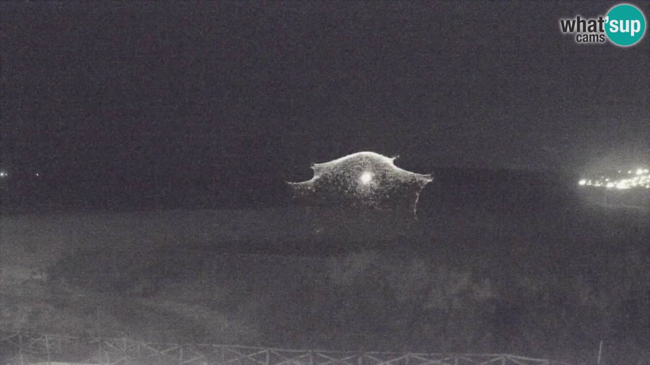 Webcam Torre dei Corsari – Vue en direct sur la plage depuis Punta Usai