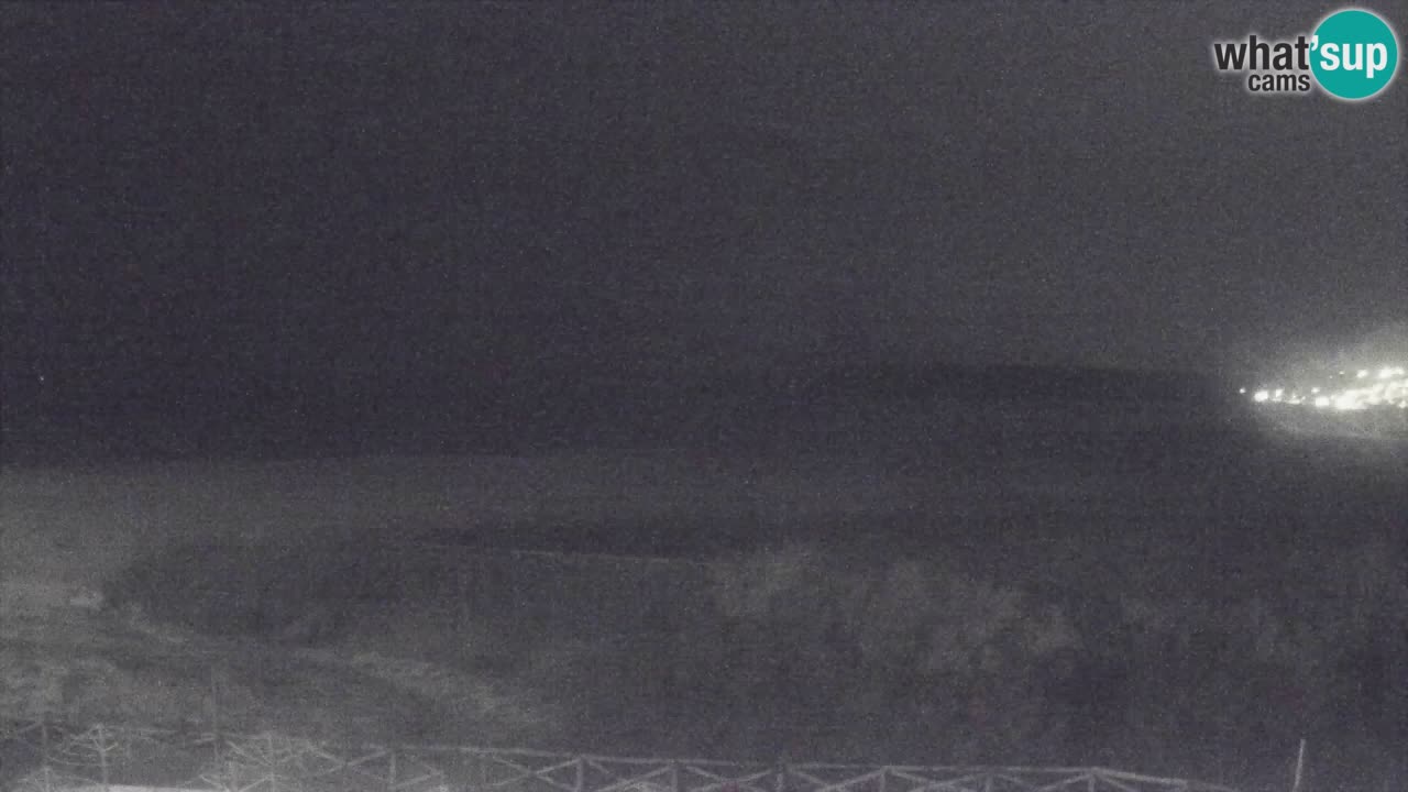 Webcam Torre dei Corsari – Vista live sulla spiaggia da Punta Usai