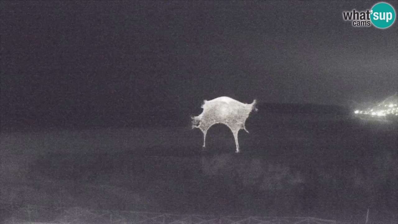 Spletna kamera Torre dei Corsari – Pogled v živo na plažo s Punta Usai