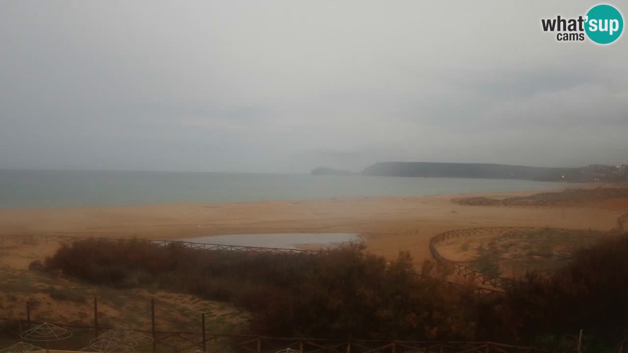 Web kamera Torre dei Corsari – Pogled uživo na plažu s Punta Usai