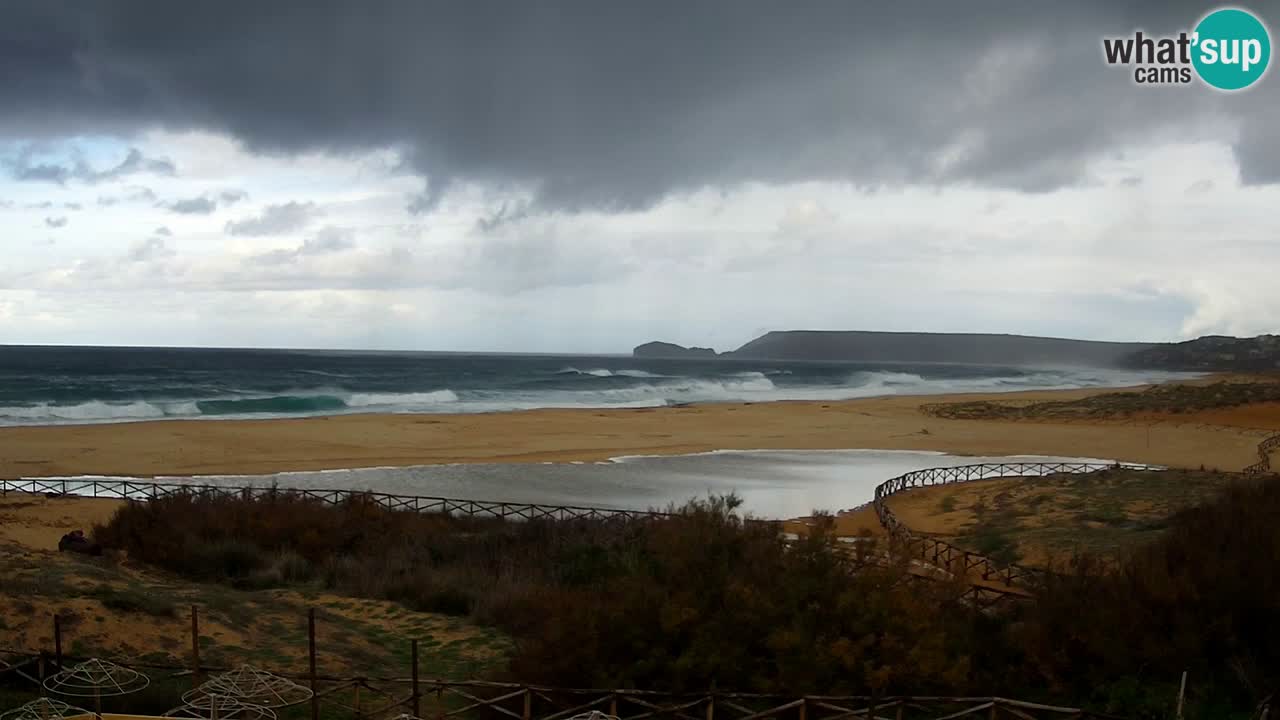 Spletna kamera Torre dei Corsari – Pogled v živo na plažo s Punta Usai