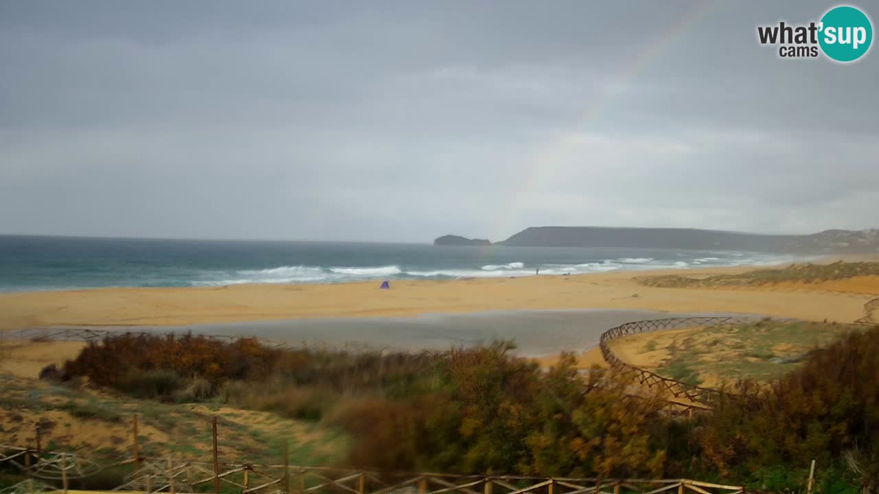 Web kamera Torre dei Corsari – Pogled uživo na plažu s Punta Usai