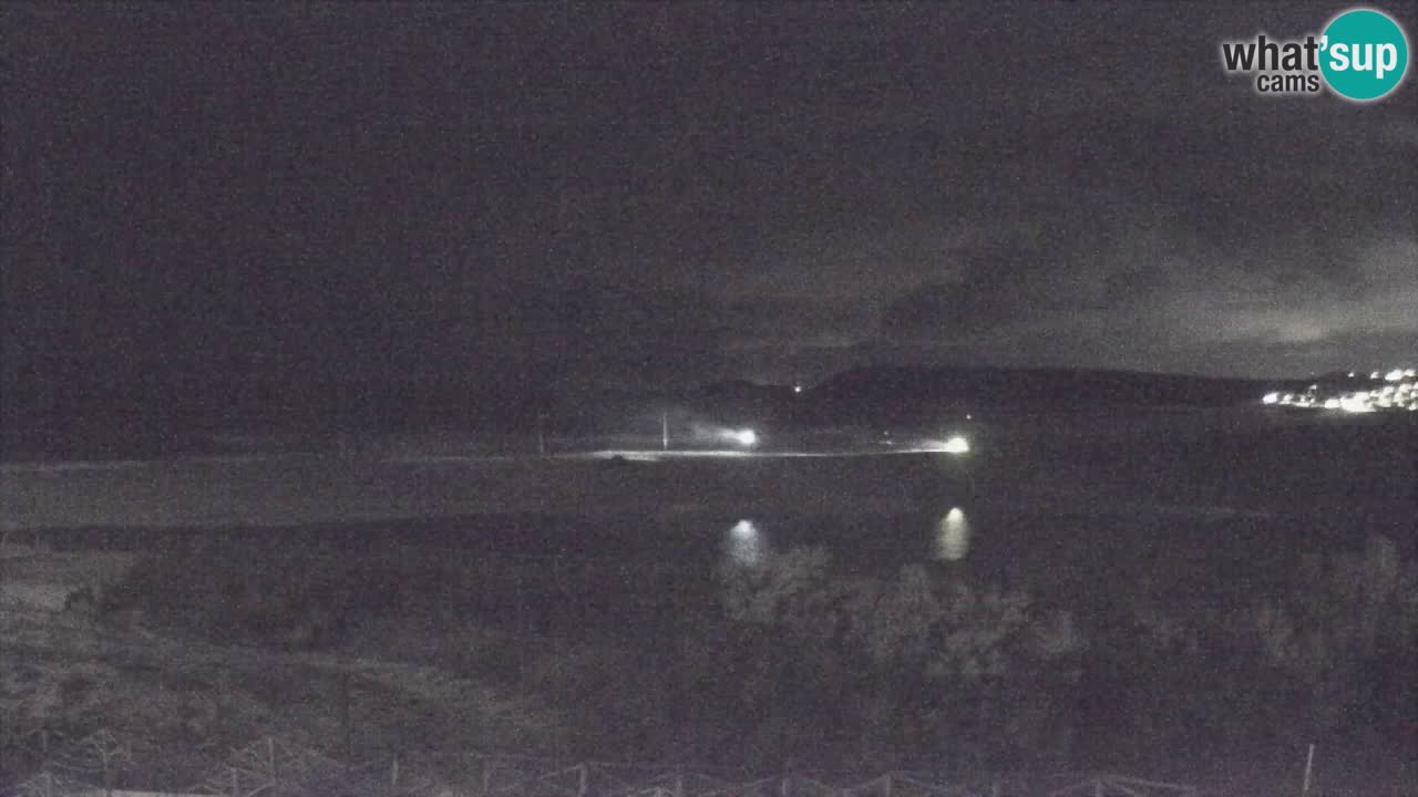 Web kamera Torre dei Corsari – Pogled uživo na plažu s Punta Usai