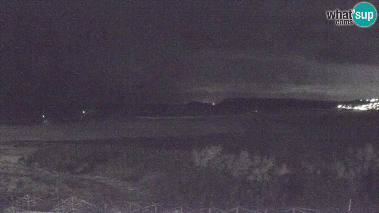 Webcam Torre dei Corsari – Vue en direct sur la plage depuis Punta Usai