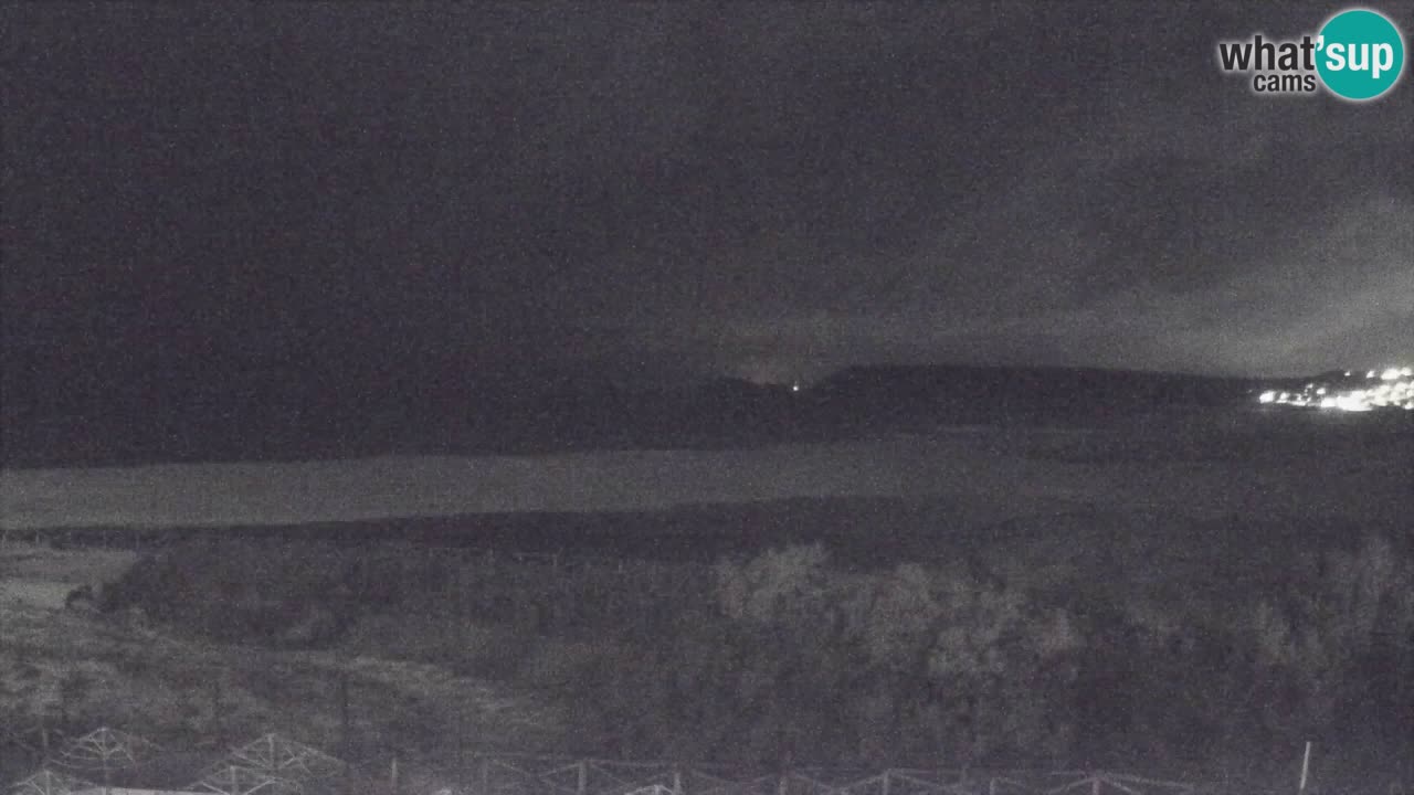 Web kamera Torre dei Corsari – Pogled uživo na plažu s Punta Usai