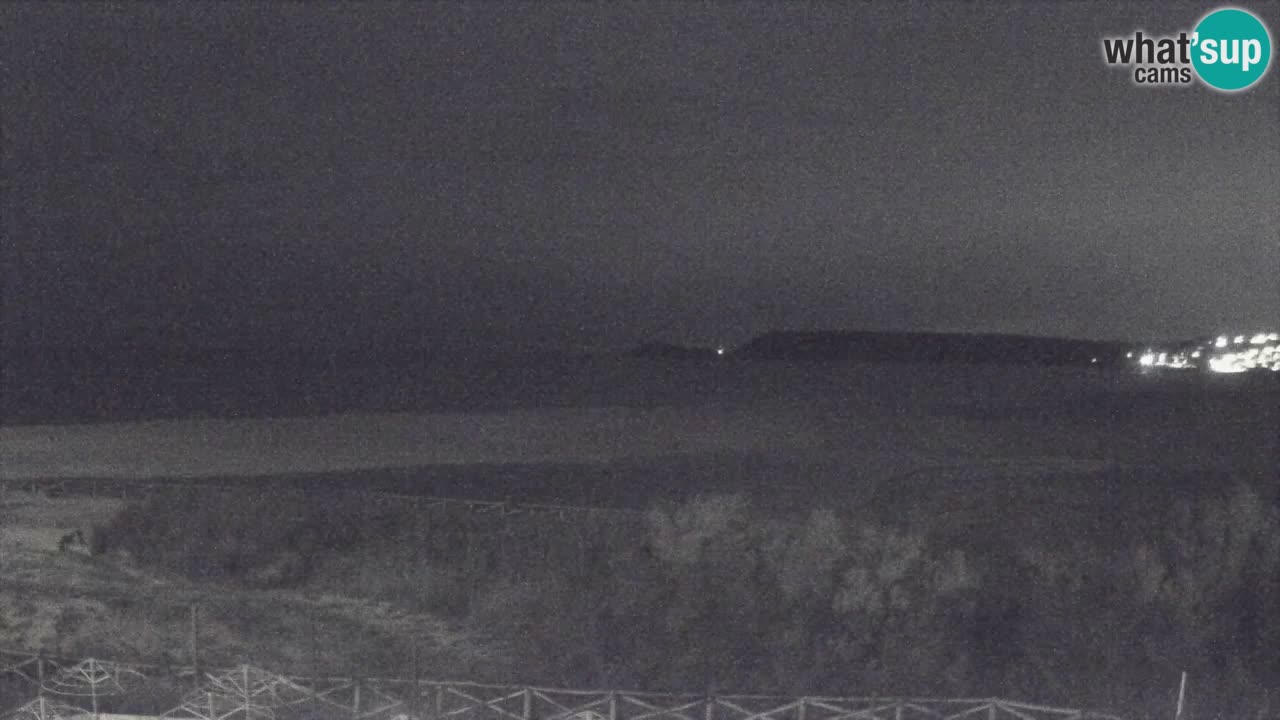 Webcam Torre dei Corsari – Vista live sulla spiaggia da Punta Usai
