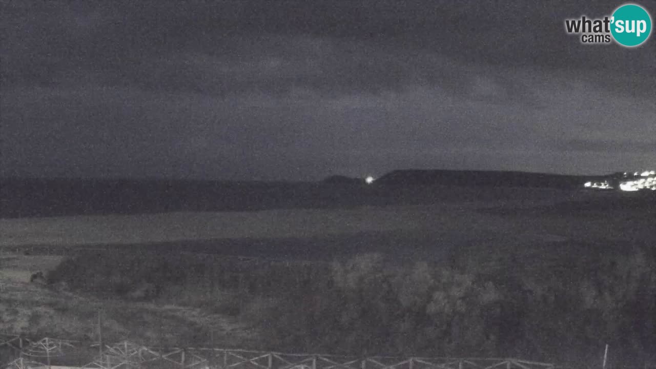 Webcam Torre dei Corsari – Vista live sulla spiaggia da Punta Usai