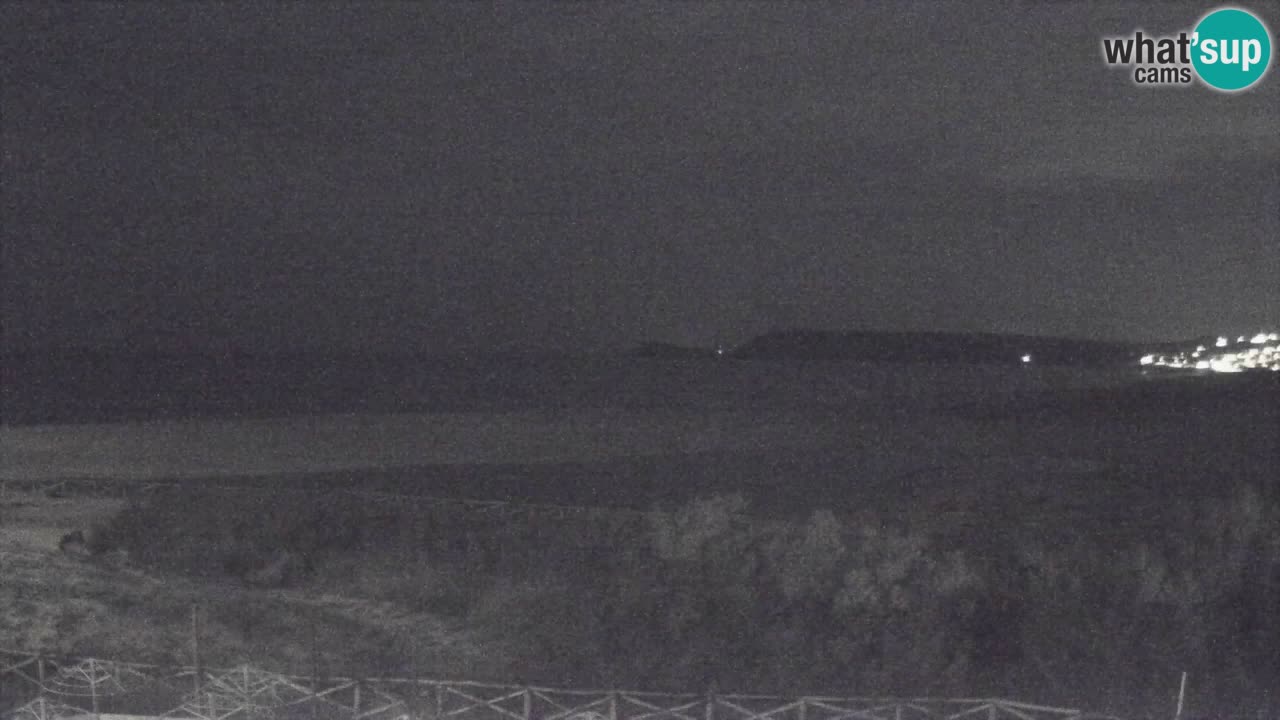 Spletna kamera Torre dei Corsari – Pogled v živo na plažo s Punta Usai