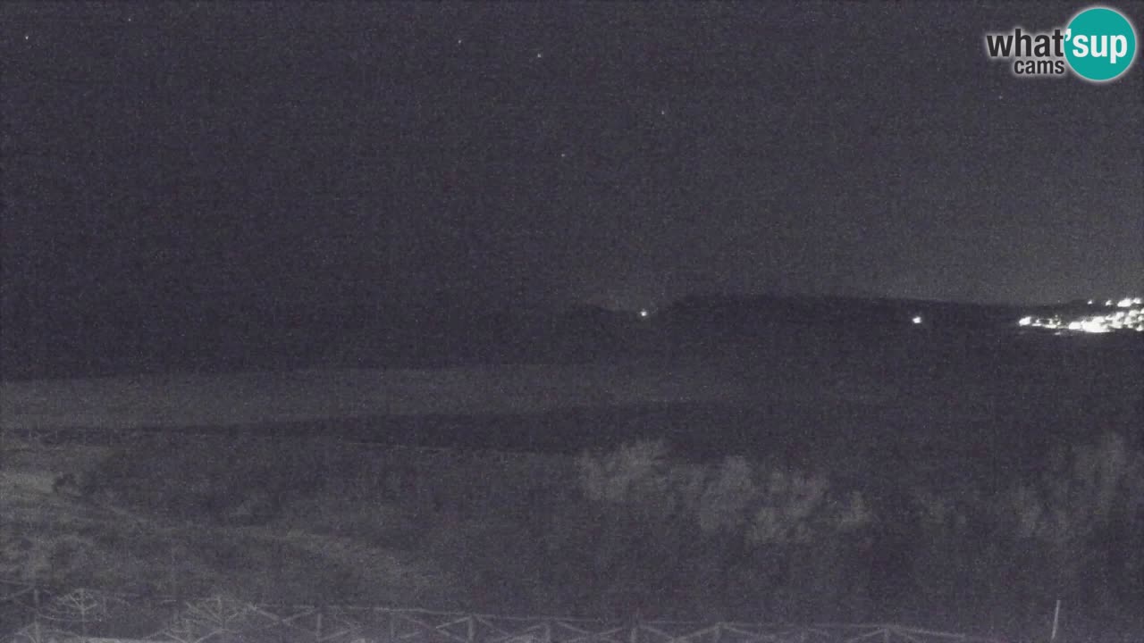 Webcam Torre dei Corsari – Vista live sulla spiaggia da Punta Usai