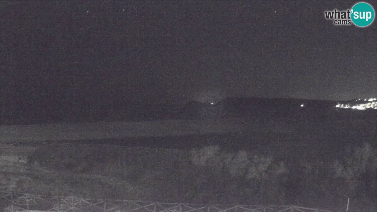 Webcam Torre dei Corsari – Vista live sulla spiaggia da Punta Usai