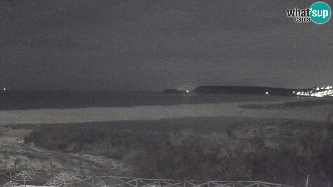 Webcam Torre dei Corsari – Vue en direct sur la plage depuis Punta Usai