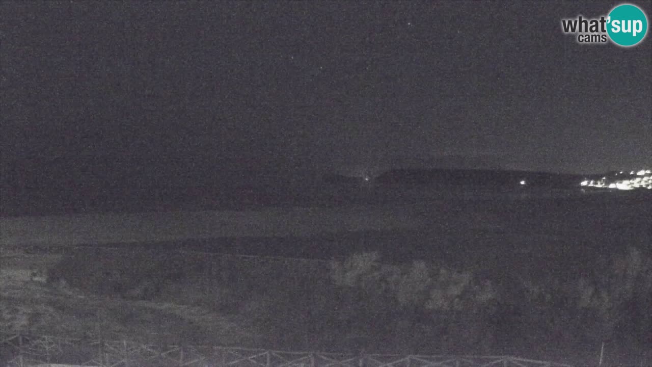 Web kamera Torre dei Corsari – Pogled uživo na plažu s Punta Usai