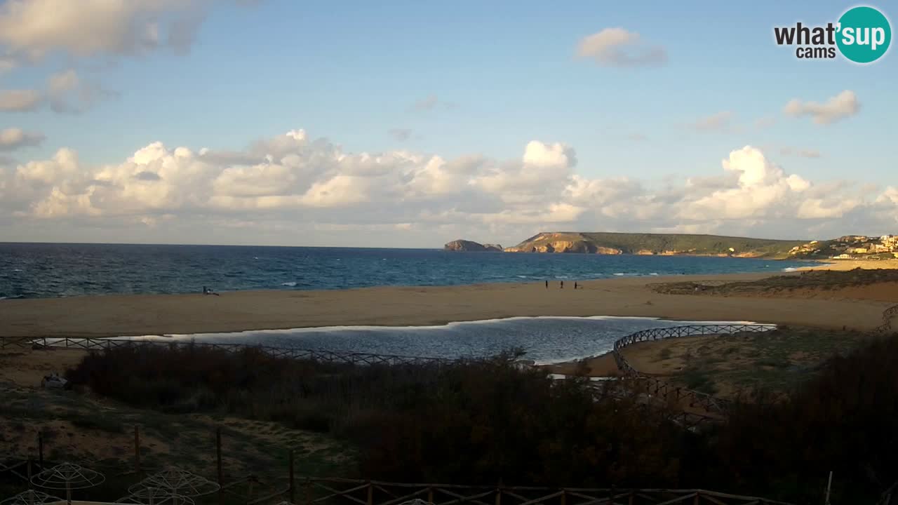 Webcam Torre dei Corsari – Vue en direct sur la plage depuis Punta Usai