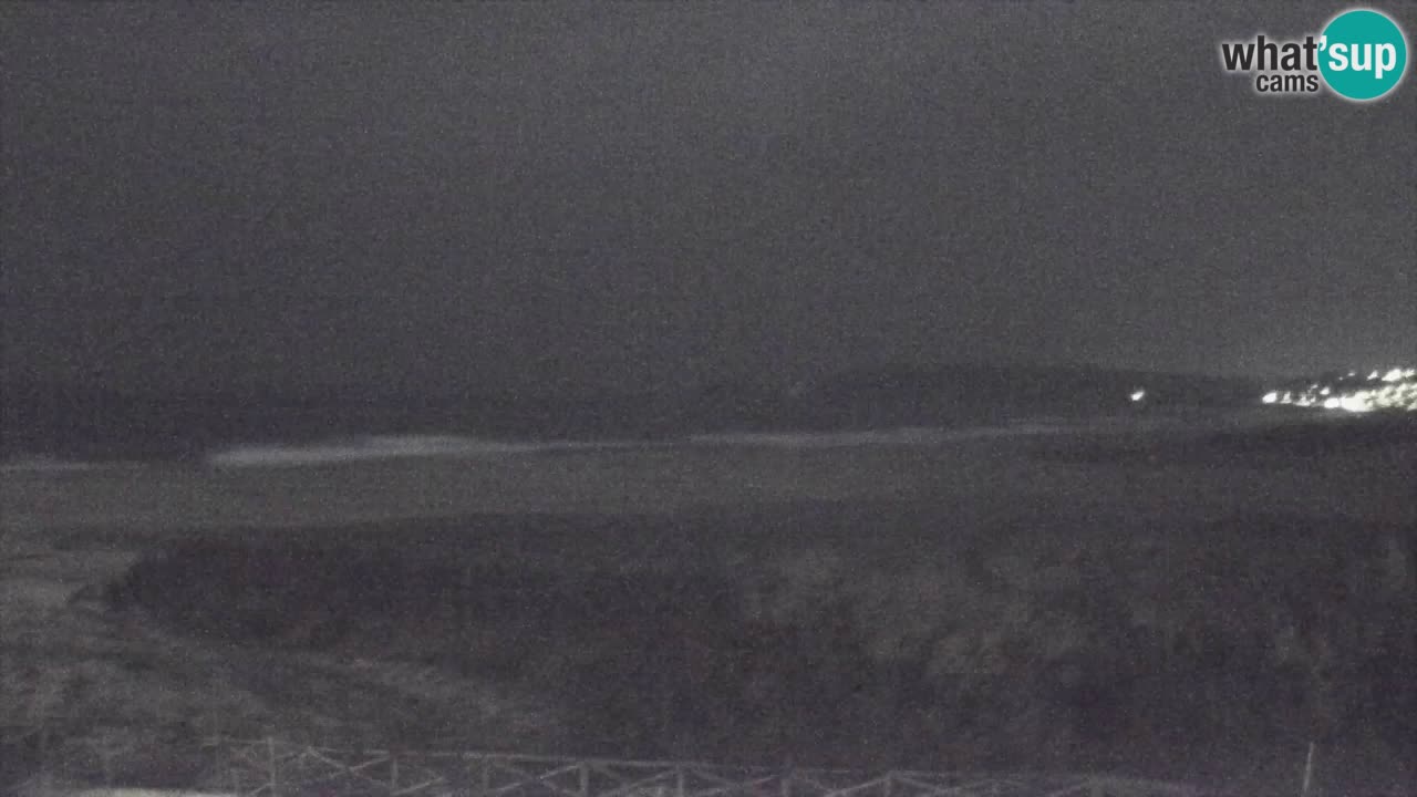 Web kamera Torre dei Corsari – Pogled uživo na plažu s Punta Usai