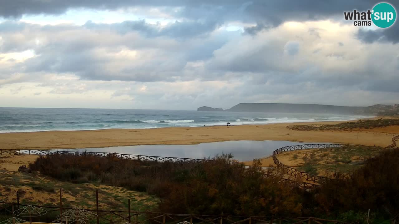 Spletna kamera Torre dei Corsari – Pogled v živo na plažo s Punta Usai