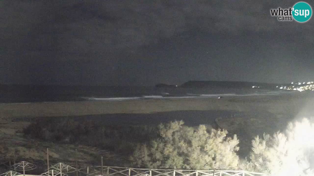 Web kamera Torre dei Corsari – Pogled uživo na plažu s Punta Usai