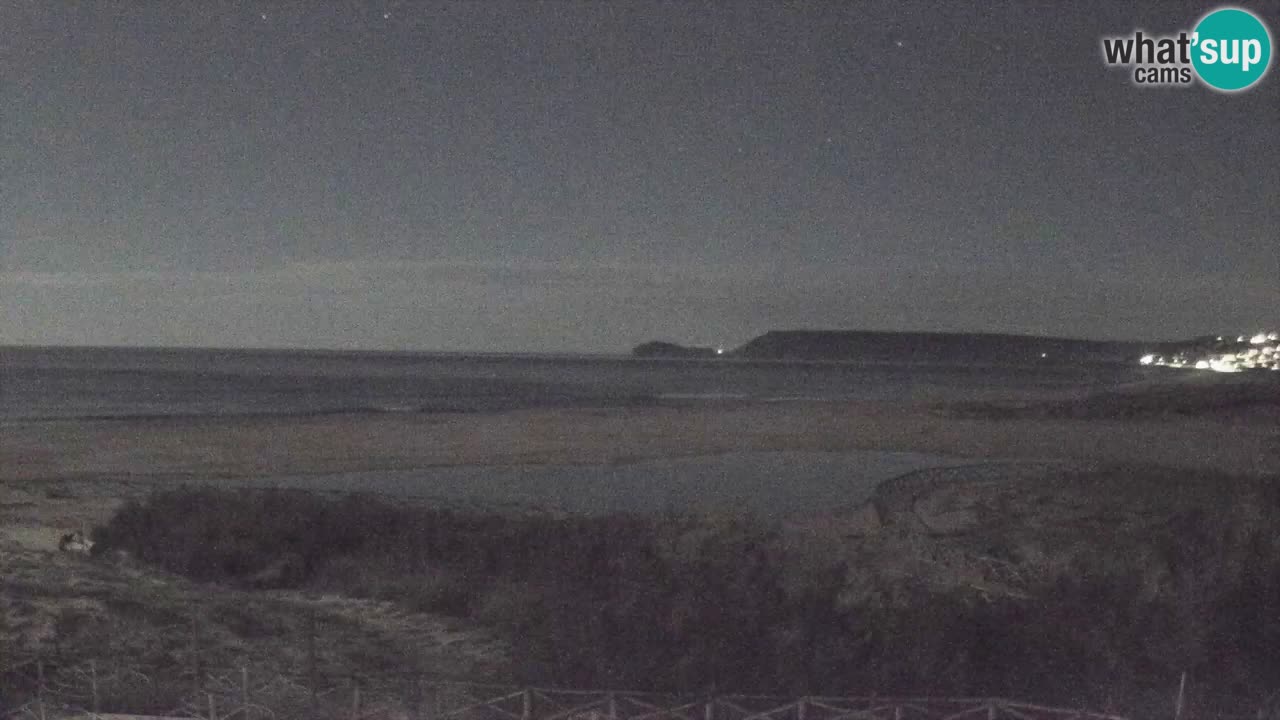 Webcam Torre dei Corsari – Vista live sulla spiaggia da Punta Usai