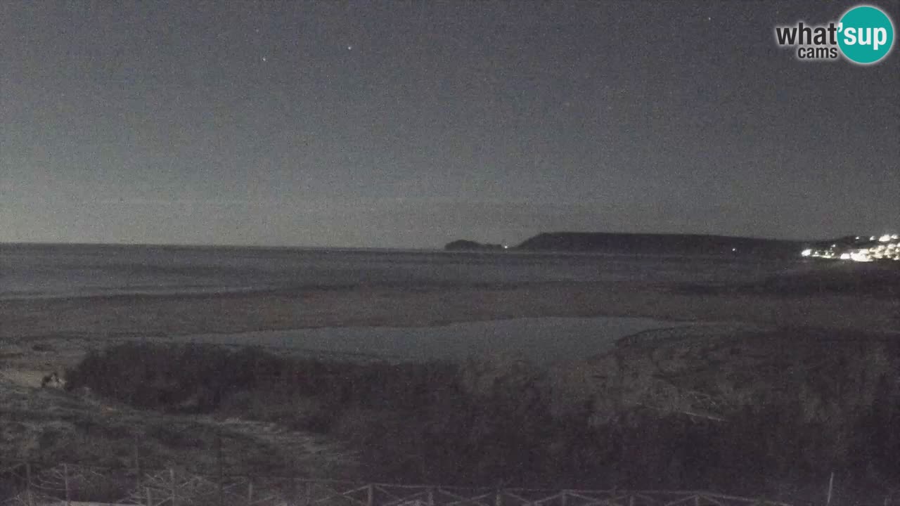 Webcam Torre dei Corsari – Vista live sulla spiaggia da Punta Usai