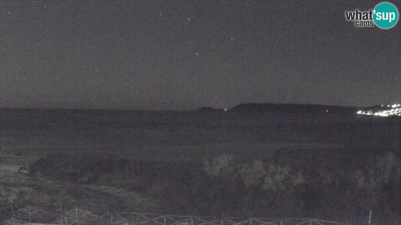 Webcam Torre dei Corsari – Vista live sulla spiaggia da Punta Usai