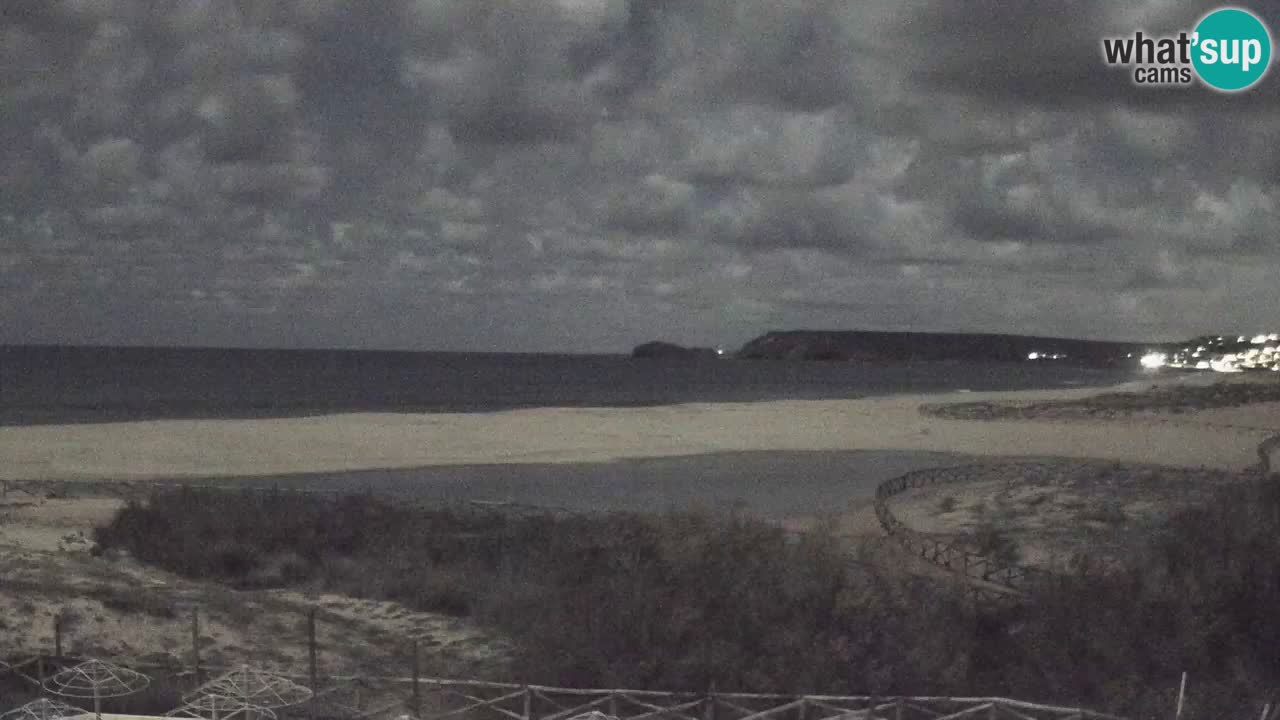 Web kamera Torre dei Corsari – Pogled uživo na plažu s Punta Usai