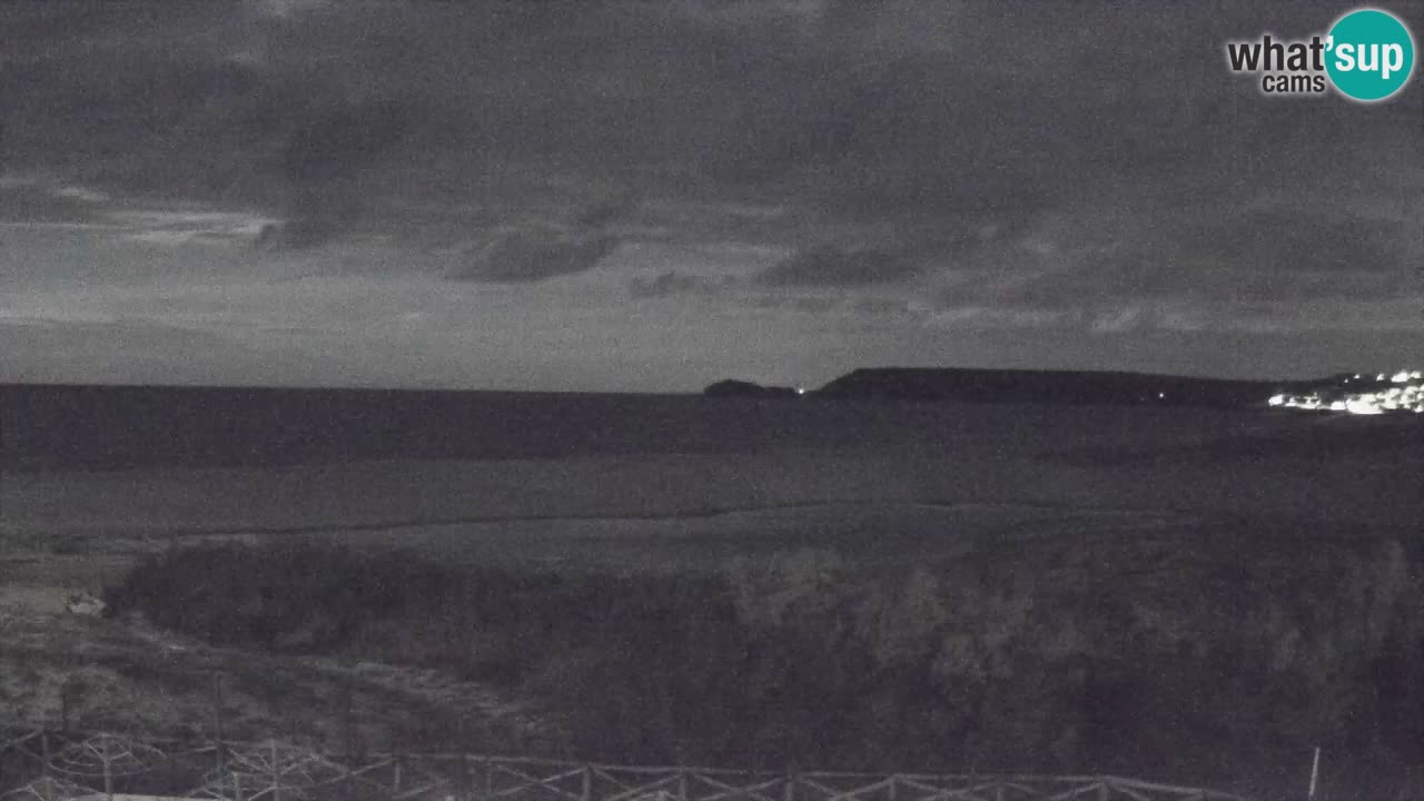 Webcam Torre dei Corsari – Vue en direct sur la plage depuis Punta Usai