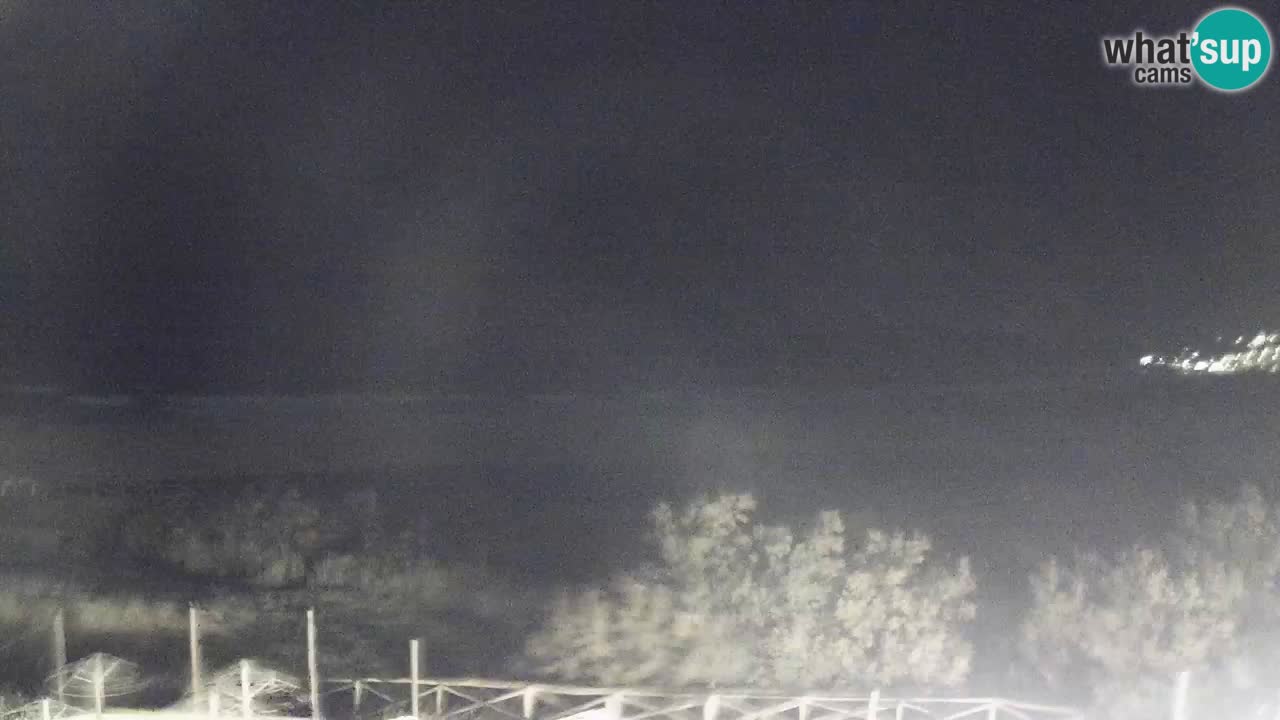 Web kamera Torre dei Corsari – Pogled uživo na plažu s Punta Usai