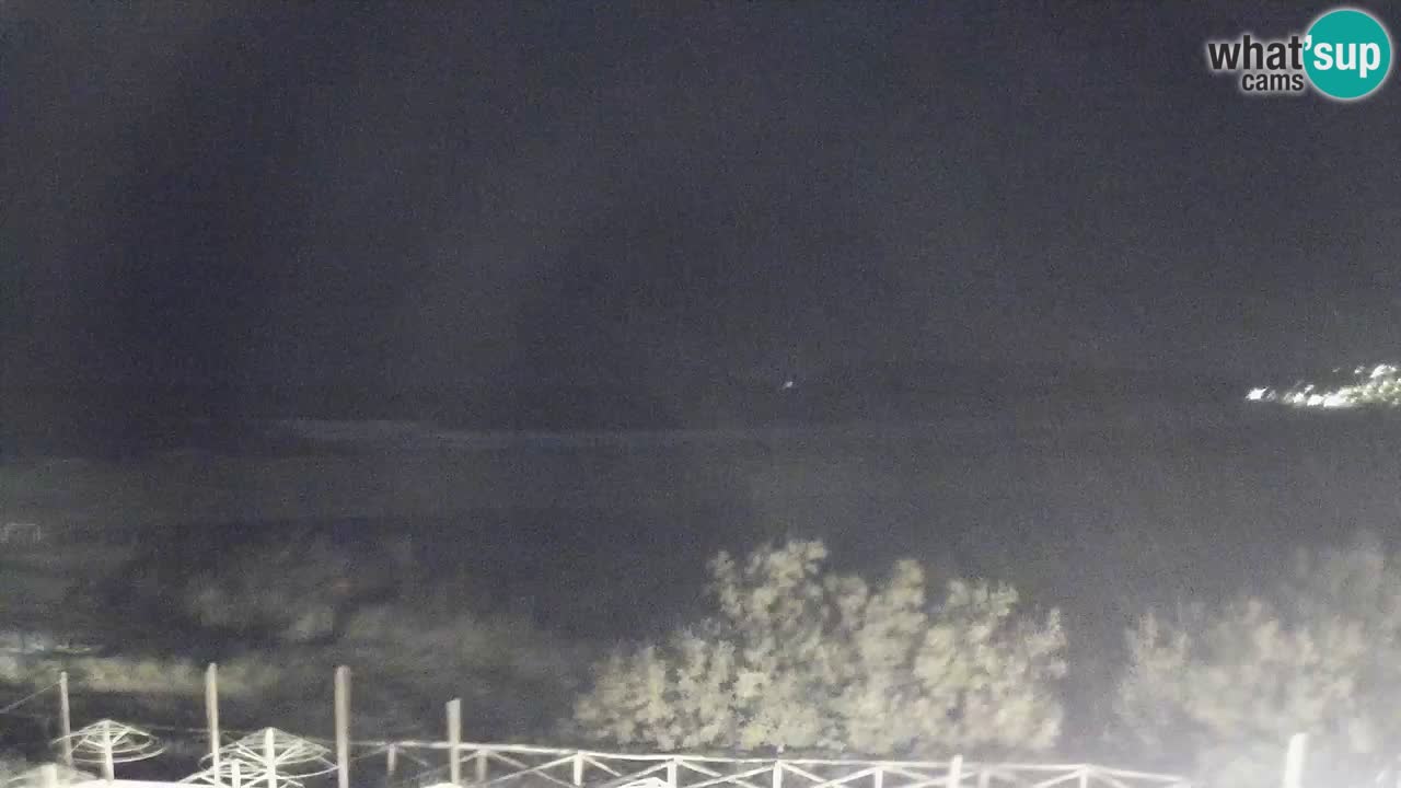 Web kamera Torre dei Corsari – Pogled uživo na plažu s Punta Usai