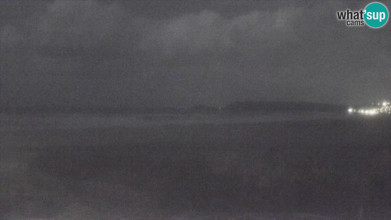 Spletna kamera Torre dei Corsari – Pogled v živo na plažo s Punta Usai