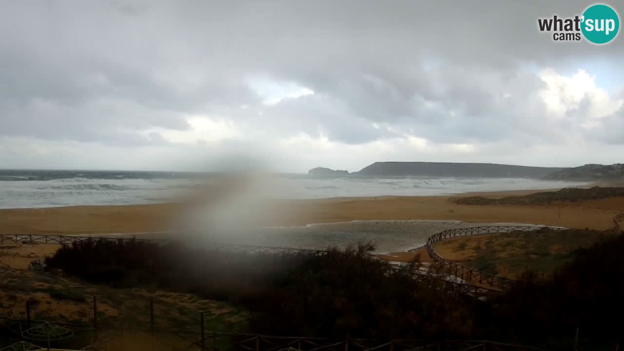 Web kamera Torre dei Corsari – Pogled uživo na plažu s Punta Usai
