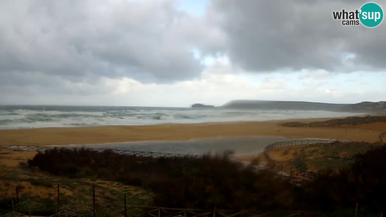 Spletna kamera Torre dei Corsari – Pogled v živo na plažo s Punta Usai