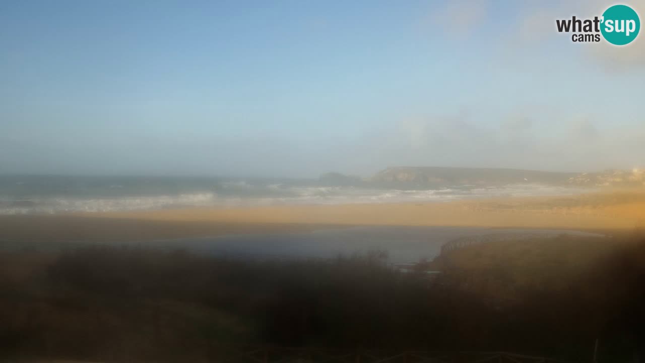 Spletna kamera Torre dei Corsari – Pogled v živo na plažo s Punta Usai