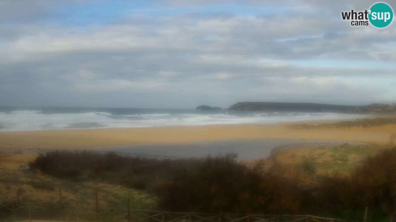 Spletna kamera Torre dei Corsari – Pogled v živo na plažo s Punta Usai