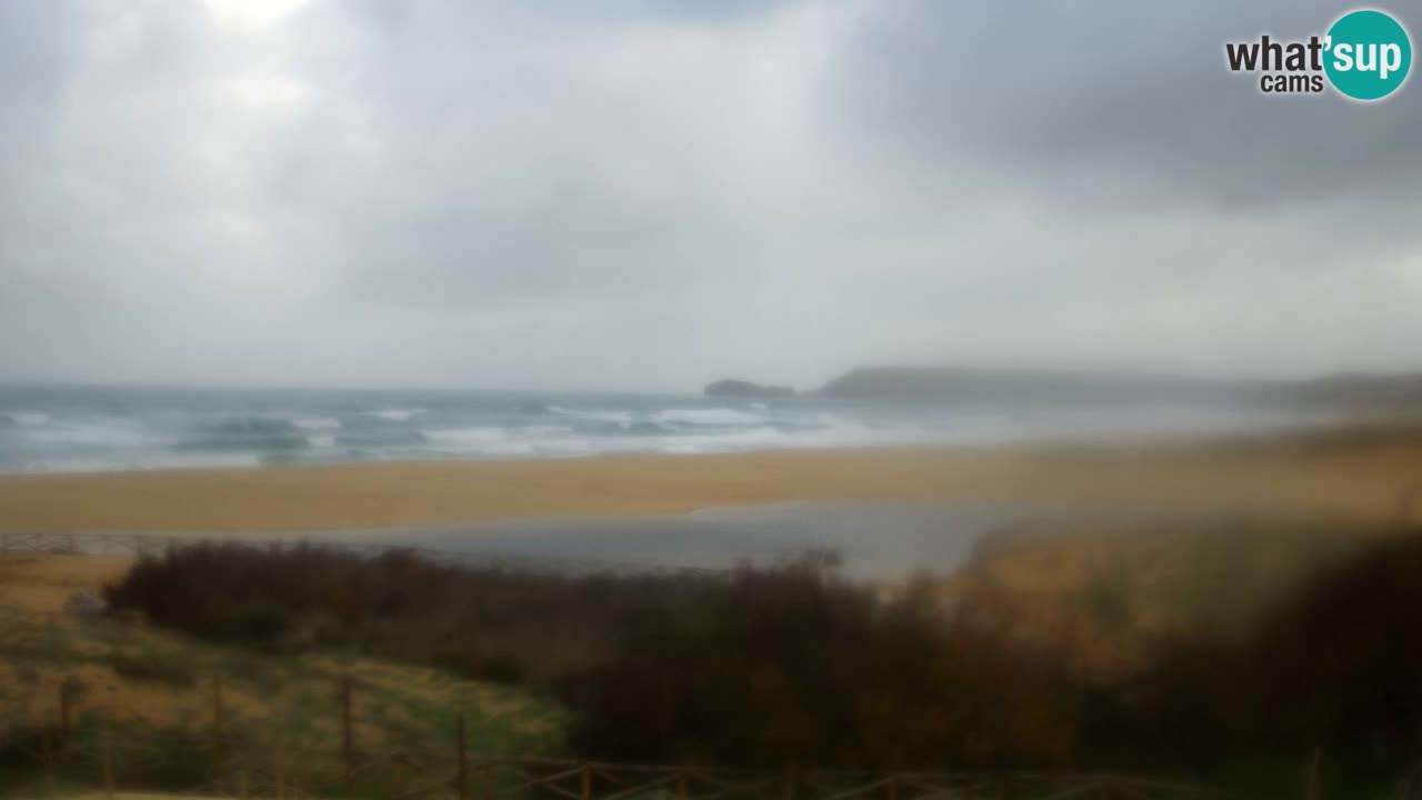 Spletna kamera Torre dei Corsari – Pogled v živo na plažo s Punta Usai